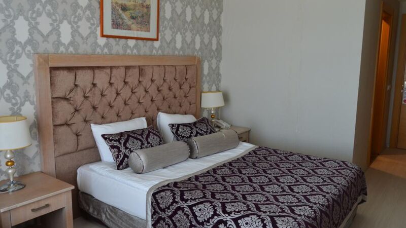  LA PERLA RESORT & HOTEL