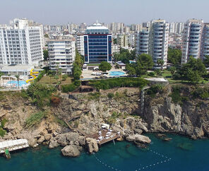 ANTALYA HOTEL RESORT & SPA