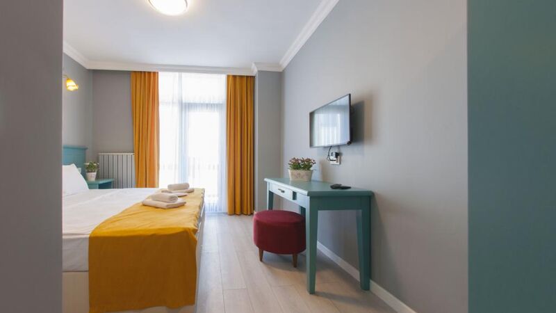 ROOM ROOM BUTIK MOTEL