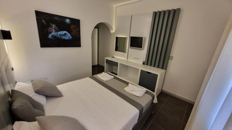 KALAMAR HOTEL