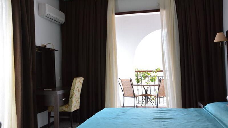 KALAMAR HOTEL