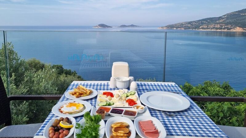 KALAMAR HOTEL