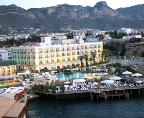 ROCKS HOTEL