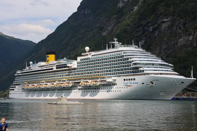 ANTALYA'DAN DİREKT UÇUŞ - TURLAR DAHİL - COSTA DIADEMA İLE İSKANDİNAVYA & NORVEÇ FİYORTLARI - BERGEN