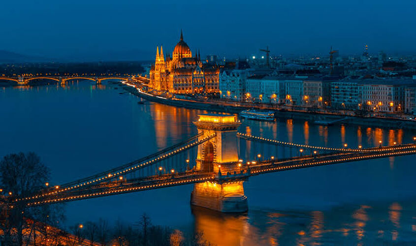 PRAG & VİYANA & BUDAPEŞTE 4 GECE 5 GÜN PROMO