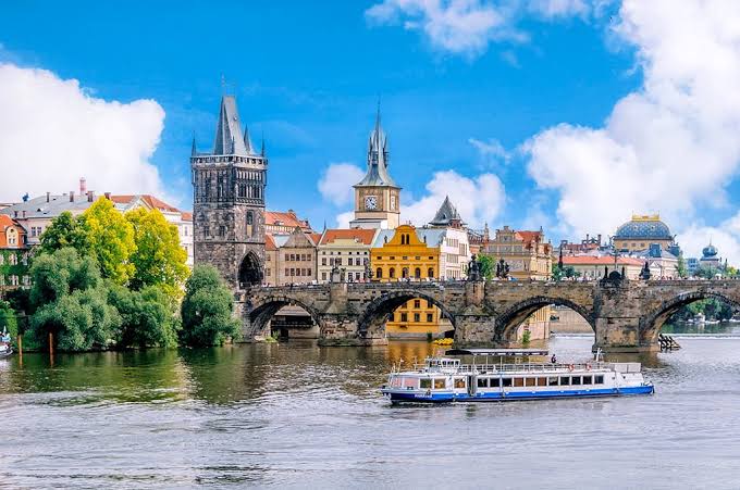 EKSPRESS ORTA AVRUPA (PRAG - BUDAPEŞTE - VİYANA)