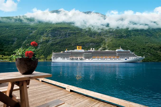 Costa Diadema ile Norveç Fiyordları 7 Gece (2026)