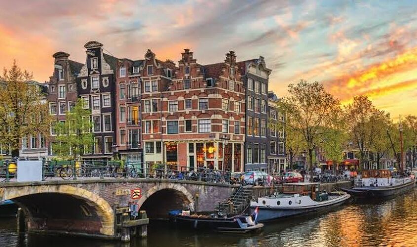 AMSTERDAM RÜYASI Türk Havayolları ile 3 Gece 4 Gün