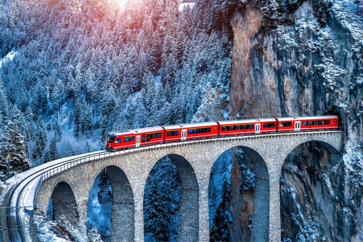 BERNİNA EXPRESS VE GOLDENPASS İLE ALPLERİN İZİNDE BİR AVRUPA MASALI TURU PEGASUS HAVA YOLLARI İLE 7 GECE